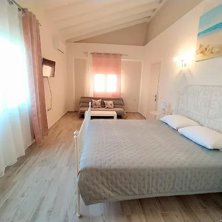Tesoro Vila Agios Georgios (Corfu)
